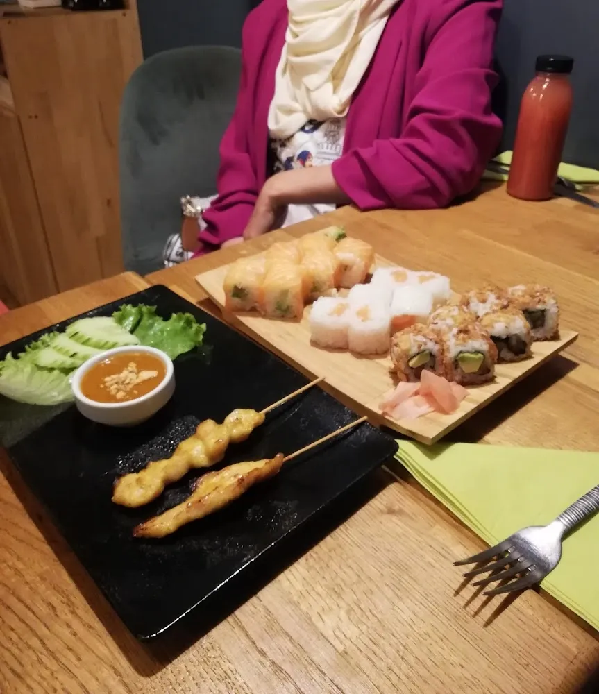 Brochette de Poulet Sathaï